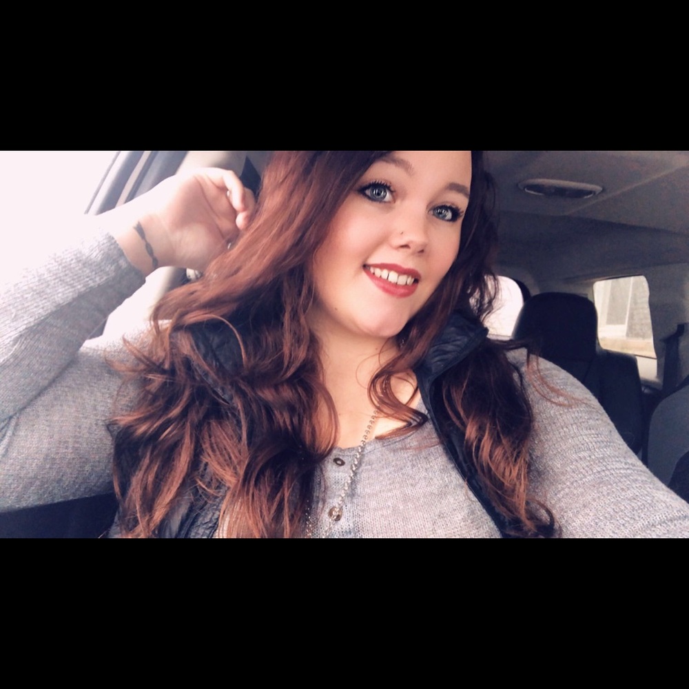 Meet your Posher, Mikaela